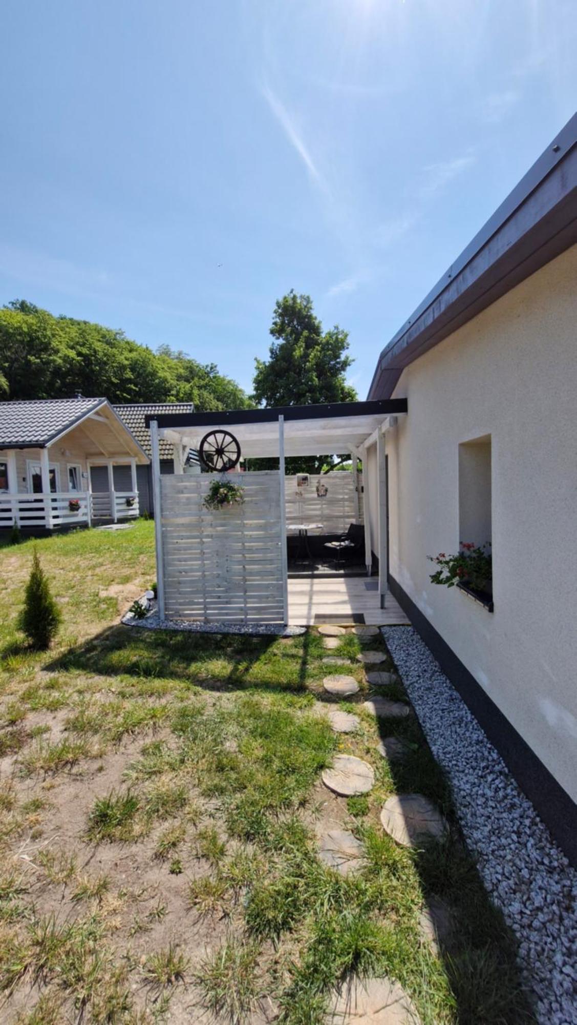 Villa Chatki Nad Wodnym Zakatkiem. Wapnica  Exterior foto